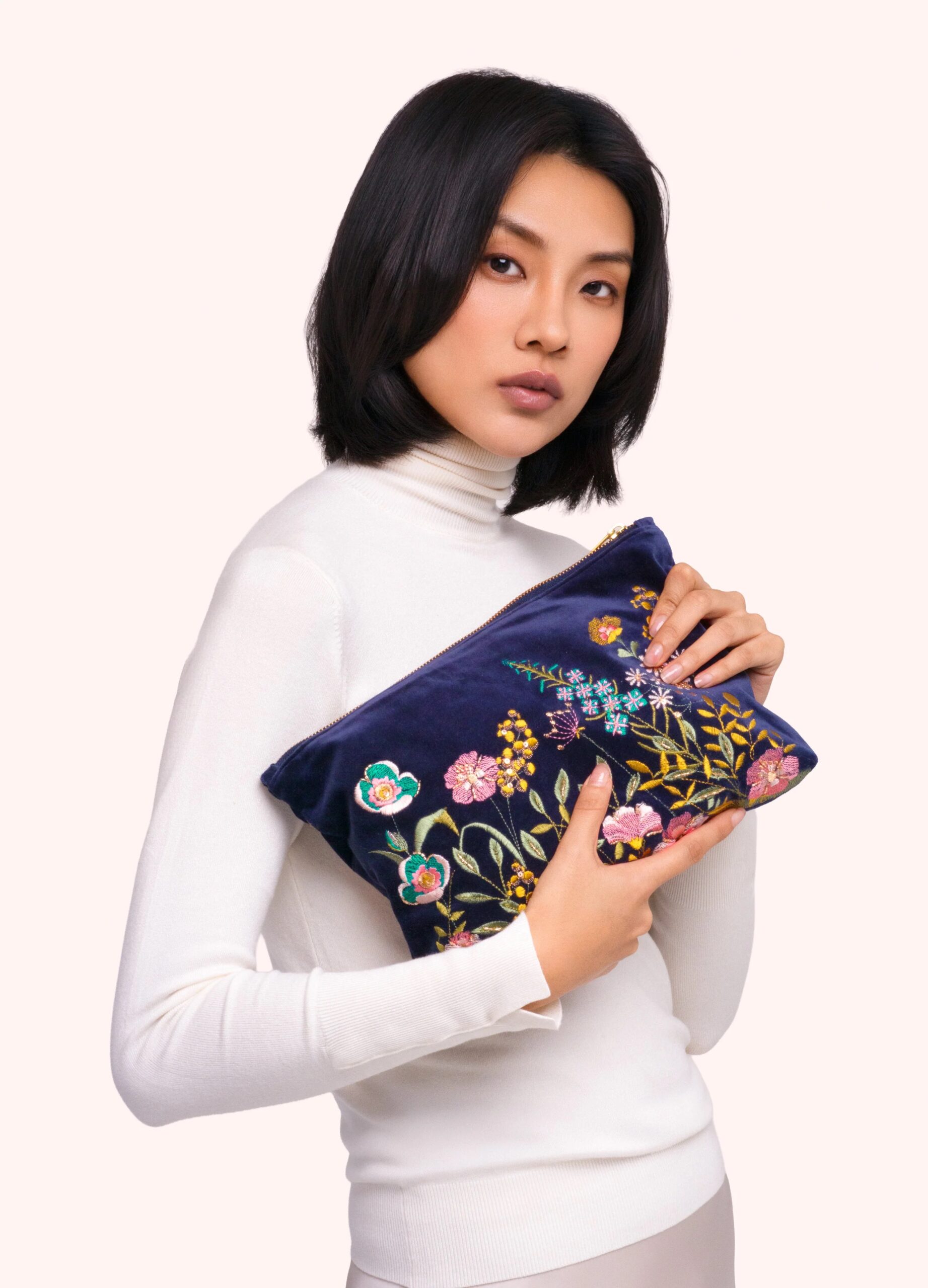 Powder Navy Hedgerow Floral Bag